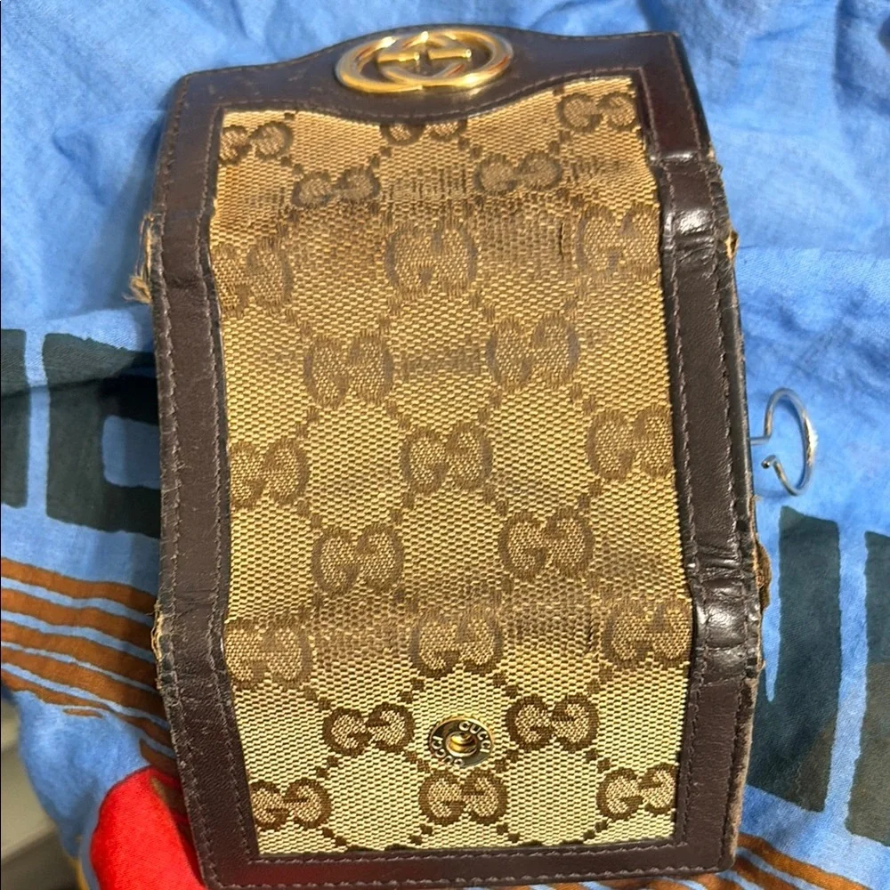 Gucci Brown/Beige GG Canvas Key Case with Gold Logo - Picture 5 of 6